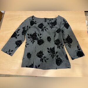White House Black Market Ponte Top Size 6 | Gray | Velvet Floral Accents | EUC